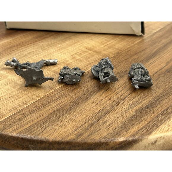 Vintage 1982 Wizards & Lizards Fantascene Knight Slaying Dragon Lead Figures Set - Picture 12 of 16